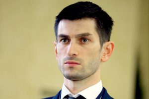 Имя Алихан по китайски 阿里汗 транслитом Ā Lǐ Hàn
