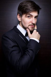 Имя Дима по китайски 季瑪 транслитом Jì Mǎ
