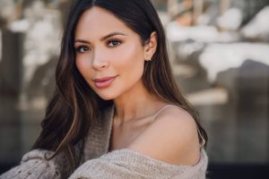 Имя Марина по китайски 瑪麗娜 транслитом Mǎ Lì Nà