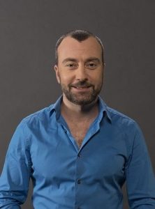 Имя Рустем по китайски